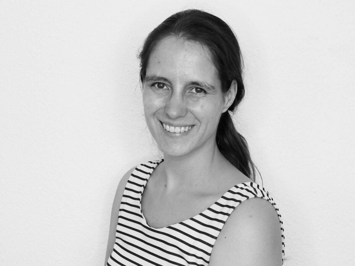 Laura Diethelm bw